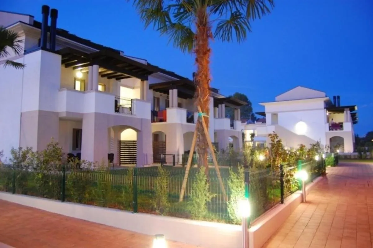 Apartment With Swimming Pool And Garden - Beahost Bibione Italy