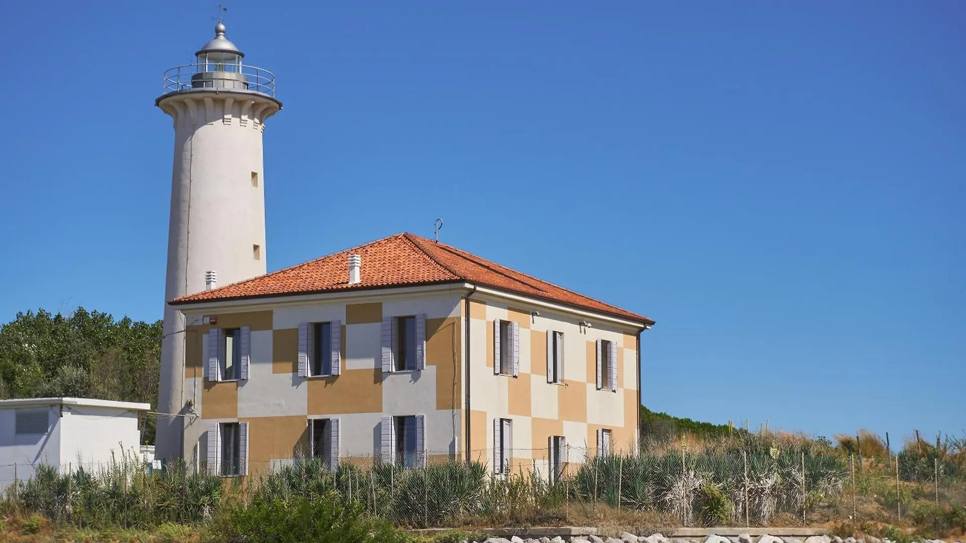 Apartment With Swimming Pool And Garden - Beahost Bibione Italy